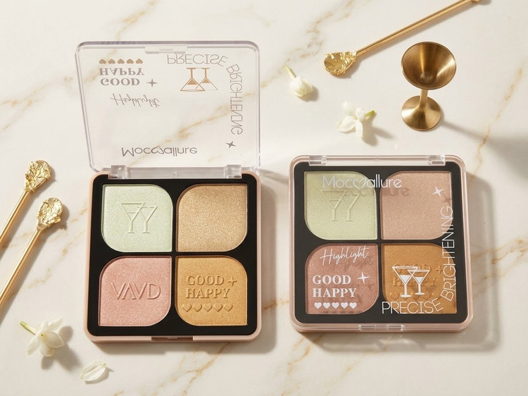 پالت هایلایتر ۴ رنگ Mocollure طرح Precise Brightening